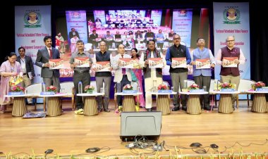 व्यक्तियों को रोजगार चाहने वाला बनने के बजाय रोजगार देने वाला बनाएं- केन्द्रीय मंत्री ओंराव  