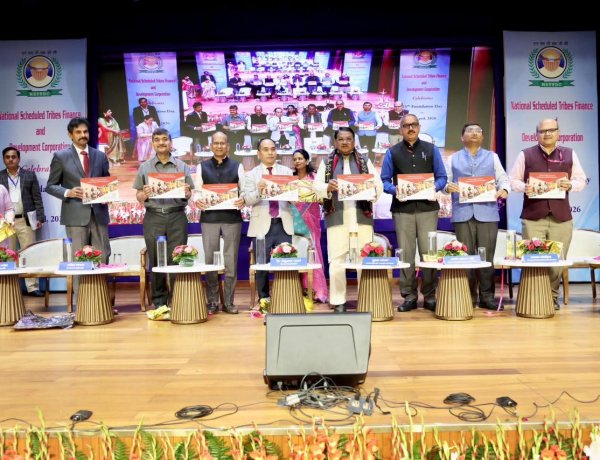 व्यक्तियों को रोजगार चाहने वाला बनने के बजाय रोजगार देने वाला बनाएं- केन्द्रीय मंत्री ओंराव  