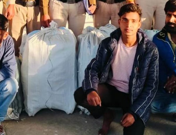 नशे के कारोबार में लिप्त तीन आरोपी को दी 10-10 वर्ष की सश्रम कारावास व 1-1 लाख रूपये अर्थदण्ड की सजा।,