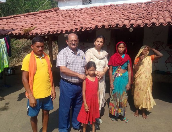 रायपुर : जशपुर का केरे गांव बन रहा ग्रामीण पर्यटन का नया केंद्र, होमस्टे मॉडल से बढ़ी पहचान