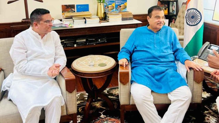 विधायक रिकेश सेन ने केंद्रीय मंत्री नितिन गडकरी से की मुलाकात, रायपुर-नागपुर हाईवे पर दो नए फ्लाईओवर बनाने की रखी मांग