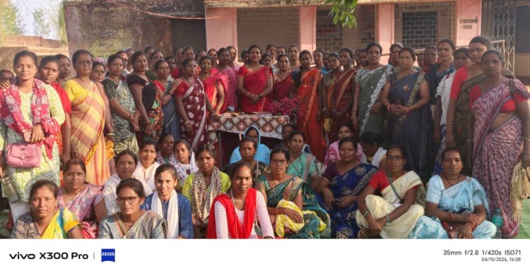 आंगनबाड़ी कार्यकर्ताओं सहायिकाओं से कमीशन की मांग करने वाले अधिकारी कर्मचारी हो जाएं सावधान,अब संघ ने बनाई रणनीति,नहीं आयेंगे दबाव में करेंगे सभी मामले की शिकायत,होगी उच्च स्तरीय जांच