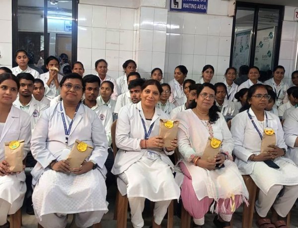 220 बिस्तरीय सिविल अस्पताल में गरिमामय आयोजन के साथ मनाया गया इंटरनेशनल नर्सेस डे, नर्सिंग स्टाफ के समर्पण और सेवा भावना को किया गया सम्मानित,