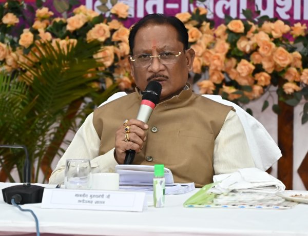 बड़ी ख़बर: सुशासन तिहार में सौम्य छवि के सीएम साय के दिखे सख्त तेवर ,,,