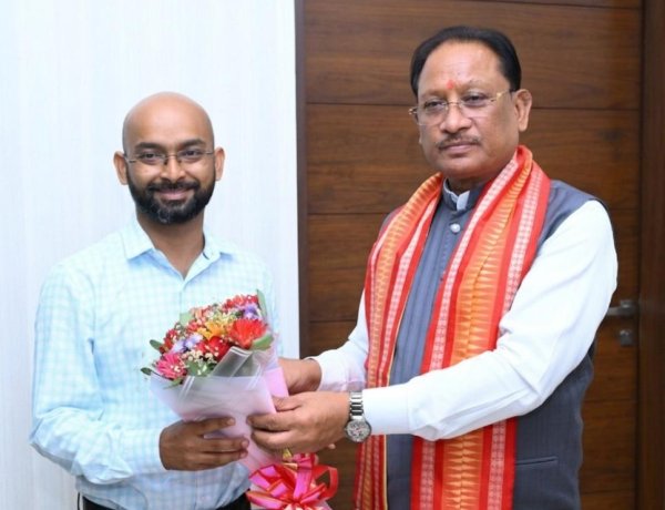 वनांचल के बेटे ने बढ़ाया प्रदेश का मान, आईएफएस बनकर रचा नया इतिहास,  तेंदूपत्ता और महुआ संग्रह से लेकर भारतीय वन सेवा तक का प्रेरक सफर,,,