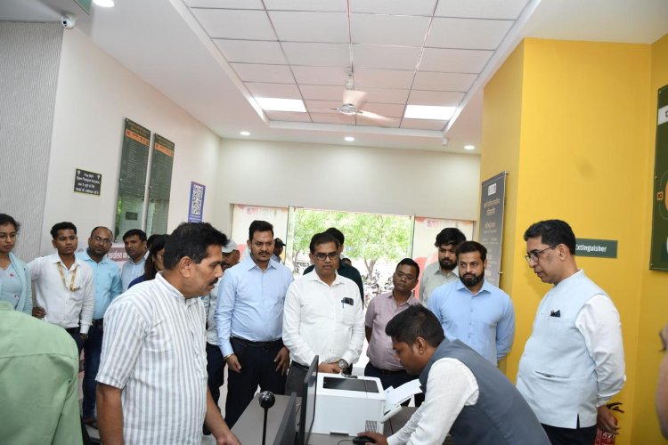 रायपुर : छत्तीसगढ़ का स्मार्ट रजिस्ट्री मॉडल बना देश के लिए प्रेरणादायी उदाहरण,दो माह में भारत सरकार के अधिकारियों का तीसरा दौरा, सचिव ने की सराहना,,,