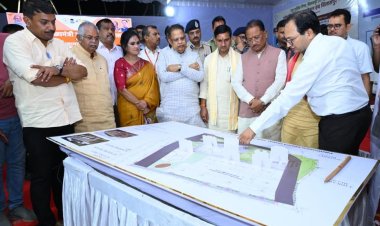 मुख्यमंत्री श्री विष्णुदेव साय ने बिलासपुर में निर्माणाधीन नालंदा परिसर एवं एजुकेशन हब का किया निरीक्षण,